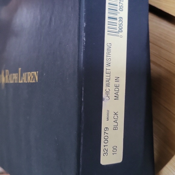 Polo by Ralph Lauren Chic Wallet with Strap or Belt Loop - Still Has Tags - Picture 10 of 10
